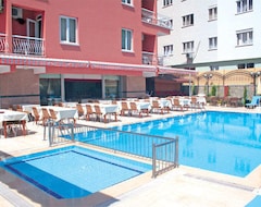 Khách sạn Dinç Hotel (Lara, Thổ Nhĩ Kỳ)