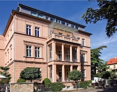 Khách sạn Hotel Villa Hentzel (Weimar, Đức)