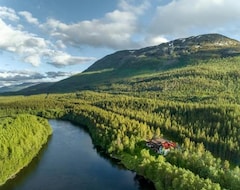 Hotelli Reisa Lodge (Nordreisa, Norja)