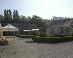 Bed & Breakfast Château Bagatelle (Frasnes-lez-Anvaing, Belgija)