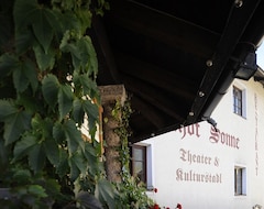 Khách sạn Gasthaus Sonne (Tarrenz, Áo)
