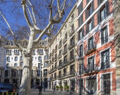 Hotel Friendly Rentals Jardinets (Barcelona, Spain)