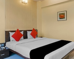 Khách sạn Capital O 2327 Hotel Eco Inn (Pune, Ấn Độ)