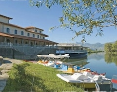 Plavnica Eco Resort (Podgorica, Montenegro)