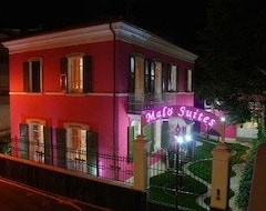 Otel Malö Suites (Sant'Egidio alla Vibrata, İtalya)