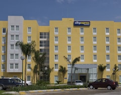 Otel City Express Plus By Marriott Cancun Aeropuerto Riviera (Puerto Morelos, Meksika)