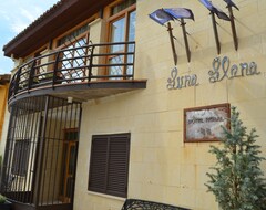 Hotel Luna Llena (Torremocha de Jarama, Spain)