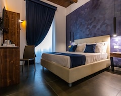 Bed & Breakfast Santa Chiara Inn (Naples, Italy)