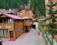 Hotel Cennet Motel (Uzungöl, Tyrkiet)