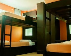 Guesthouse Red-C Residences (Ozamis City, Philippines)