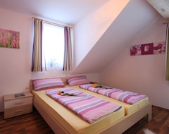 Entire House / Apartment Appartement Edelweiss (Ramsau am Dachstein, Austria)