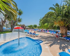 Hotel Holiday Center (Santa Ponsa, Spain)