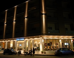 Khách sạn Ionion Hotel (Kyparissia, Hy Lạp)
