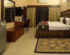 Khách sạn Oyo Premium Banjara Hills (Hyderabad, Ấn Độ)
