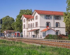 Khách sạn Bahnhof Oberkirch (Oberkirch, Đức)
