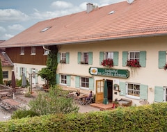 Otel Landgasthof Zum Goldenen Schwanen (Frankenried, Almanya)