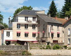 Khách sạn Le Bellerive (Peyrat-le-Château, Pháp)