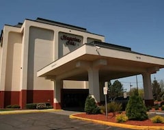 Khách sạn Hotel Hampton Inn Newark-Airport (Elizabeth, Hoa Kỳ)