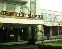 Hotel Royal Palace Bandung (Bandung, Endonezya)