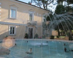 Khách sạn Regis Resort & Wellness (Turrivalignani, Ý)
