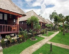 Khách sạn Naturale Villas (Mushroom Bay, Indonesia)