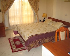 Khách sạn Hotel Serena Palace (Douala, Cameroon)