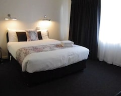 Khách sạn Hamilton Lakeside Motel (Hamilton, Úc)