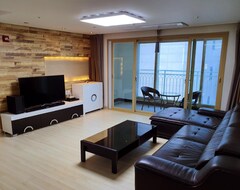 Khách sạn Js Residence Hotel (Geoje, Hàn Quốc)
