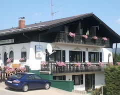 Nhà trọ Gastehaus am Berg (Bayerisch Eisenstein, Đức)