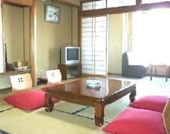 Otel (Ryokan) Japanese Style Uosho (Fukushima, Japonya)