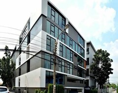 Căn hộ có phục vụ Fullrich Residence (Bangkok, Thái Lan)