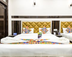 Hotel FabExpress Sant Golden Temple (Amritsar, India)