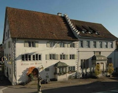 Hotel Gasthaus zum Trauben (Weinfelden, Suiza)