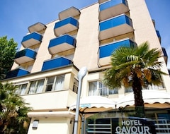 Khách sạn Hotel Cavour (Cesenatico, Ý)