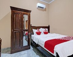 Hotel Oyo 92176 Sandira Syariah (Dumai, Indonezija)