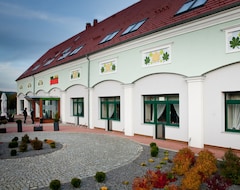 Hotel Jedlinka (Jedlina-Zdrój, Poland)