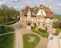 Hotel Logis Chateau De La Rapee (Bazincourt-sur-Epte, Francuska)
