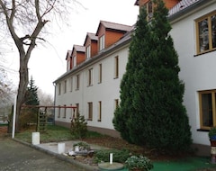 Khách sạn Gröbern Am See (Krina, Đức)