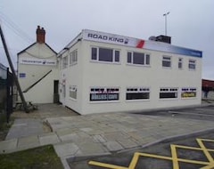 Hotel Road King Truck Stop & Cafe (Cannock, United Kingdom)