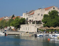 Hotel Kastil (Bol, Croatia)