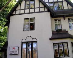 Otel Haus Franken (Berlin, Almanya)