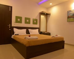 Khách sạn Hotel Metro (Kumbakonam, Ấn Độ)
