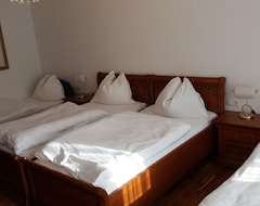 Hotel Gratkorn - "Bed & Breakfast" (Gratkorn, Avusturya)