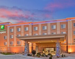 Holiday Inn Express Hastings, An Ihg Hotel (Hastings, ABD)