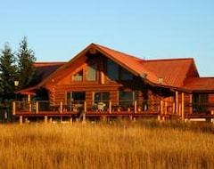 Pensión Cariboo Log Guest House (Lac la Hache, Canadá)