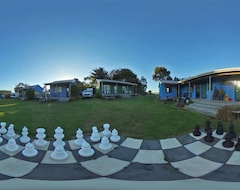 Hotel Catlins Newhaven Holiday Park (Owaka, New Zealand)