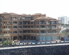 Khách sạn El Nautico Suites (Golf del Sur, Tây Ban Nha)
