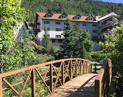 Khách sạn Monarch Mountain Lodge (Almont, Hoa Kỳ)