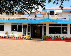 Hotel Kstdc Mayura Kauvery Yathinivas, Bagamandala (Madikeri, India)
