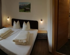 Hotel Vier Jahreszeiten (Mayrhofen, Austria)